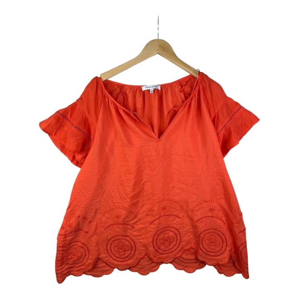 Rose + Olive V-neck Eyelet Detail Blouse size 1X Orange